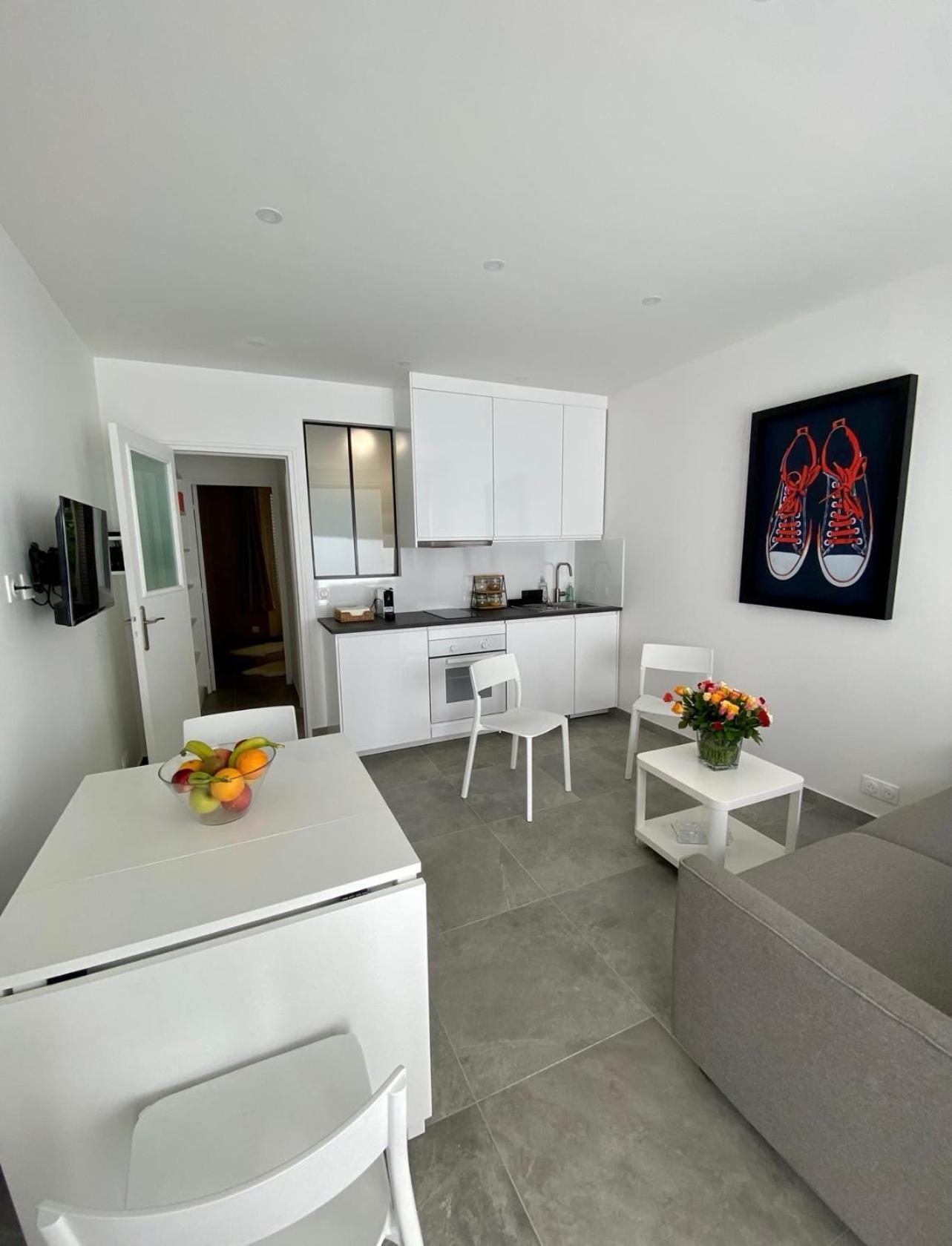 Apartament Chez Les Artistes De Menilmontant Paryż Zewnętrze zdjęcie